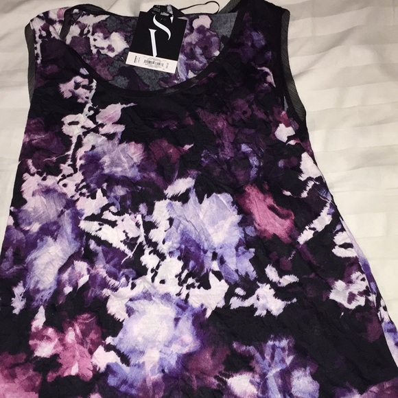Vera Wang Tank - Picture 1 of 3